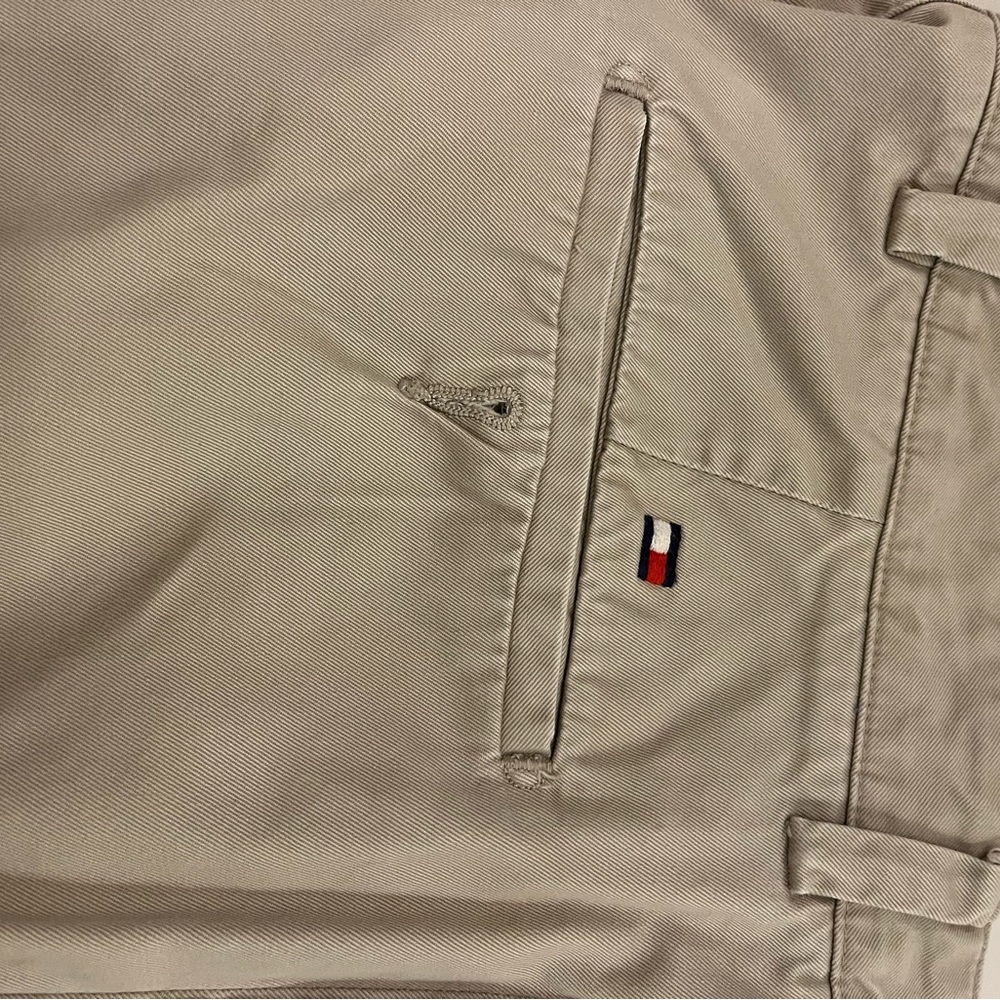 2 pair Men’s khakis 33x32.  Excellent condition - Picture 6 of 6